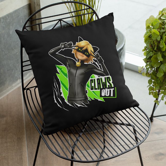 Cat Noir | Claws Out Graphic Kissen (Pillow on chair)