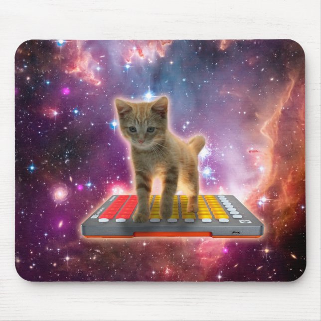 Cat on synthesizers in space mousepad (Vorne)