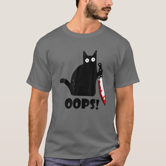 Cat Oops! Funny Black Cat Murderous Cat with Knife T-Shirt (Vorderseite)