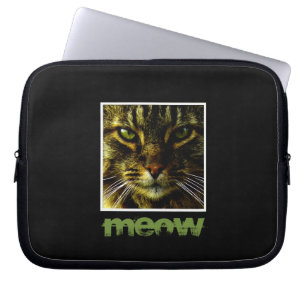 Cat Pet Hypnotisierung Augen Gerahmtes Foto Text Laptopschutzhülle