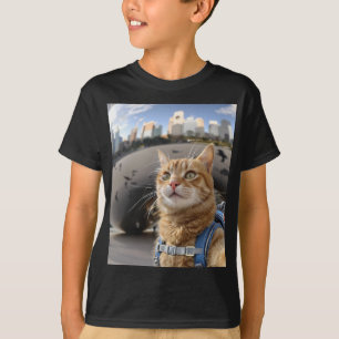 Cat Selfie in Chicago Bean Kids Basic T - Shirt