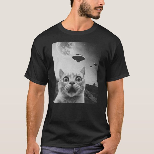 Cat Selfie UFO T-Shirt (Vorderseite)