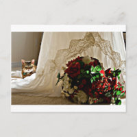 Cat Sitting Behind Wedding Dress Postkarten