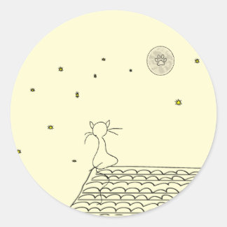 Cat starring at the moon runder aufkleber