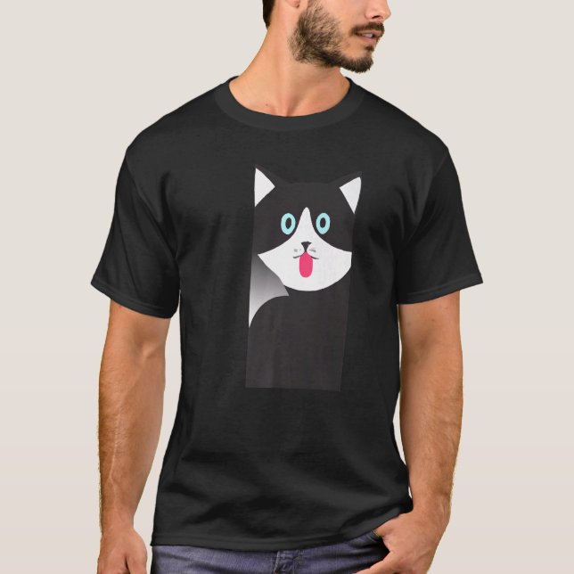 Cat sticking out tongue cute kitten   T-Shirt (Vorderseite)