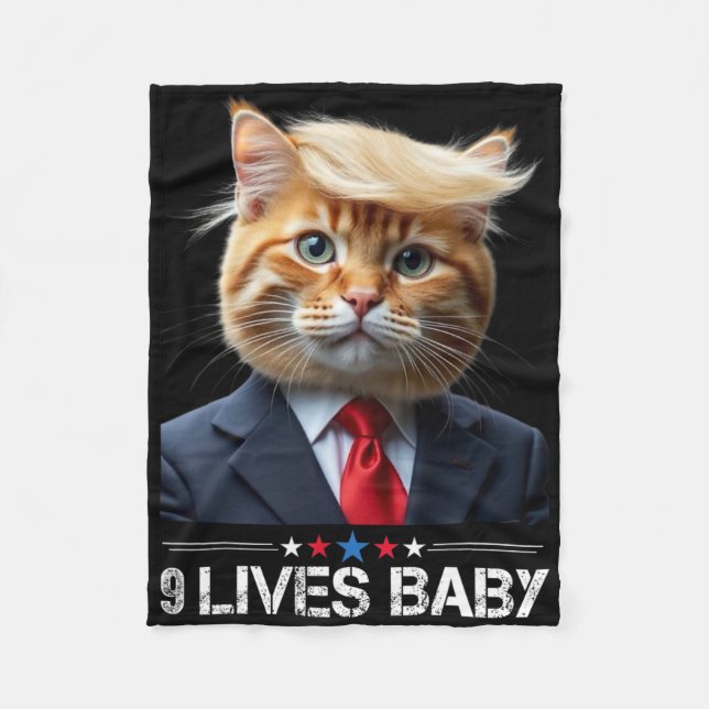 Cat Trump 9 Lives Ba1lustige Trump Meme Fleecedecke (Vorderseite)