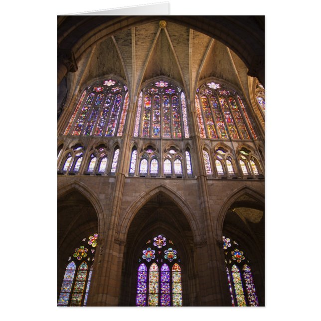 catedral de Leon, interior stained glass windows (Devant)