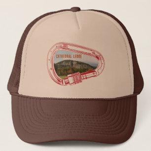 Cathedral Ledge Klettersteig Carabiner Truckerkappe