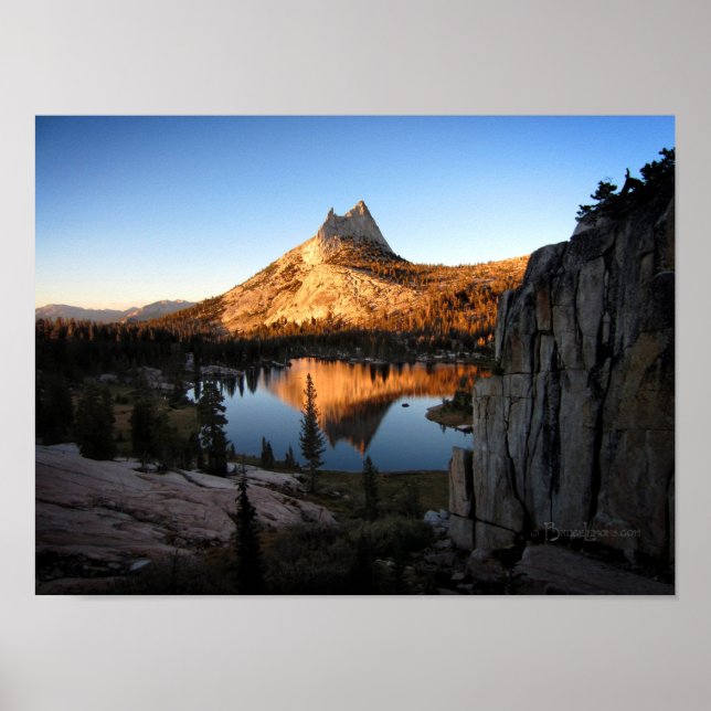 Cathedral Peak Sunset - John Muir Trail - Yosemite Poster (Vorne)