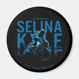 Catwoman Selina Kyle Motorrad Magnet