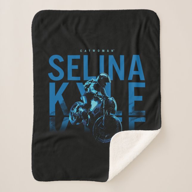 Catwoman Selina Kyle Motorrad Sherpadecke (Vorderseite)