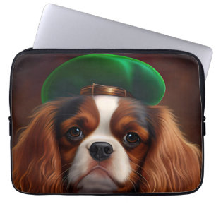 Cavalier King Charles Spaniel am St. Patrick's Day Laptopschutzhülle