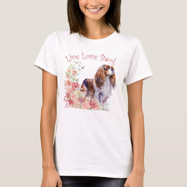Cavalier King Charles Spaniel Dog Mama Floral T-Shirt (Vorderseite)