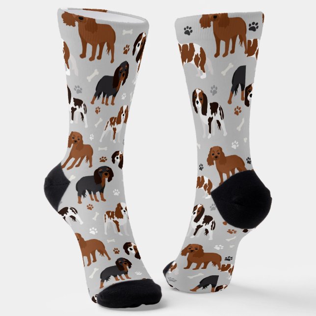 Cavalier King Charles Spaniel Paws and Bones Socken (Gewinkelt)