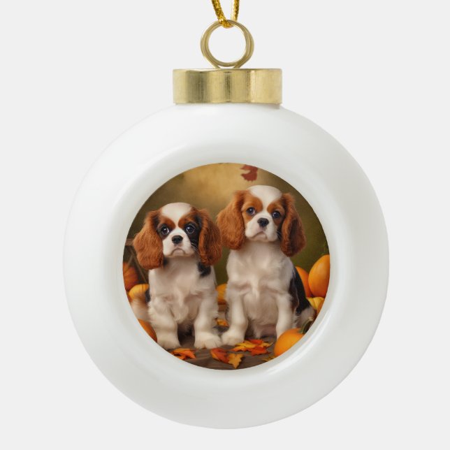 Cavalier King Charles Spaniel Puppy Autumn Pumpkin Keramik Kugel-Ornament (Vorderseite)