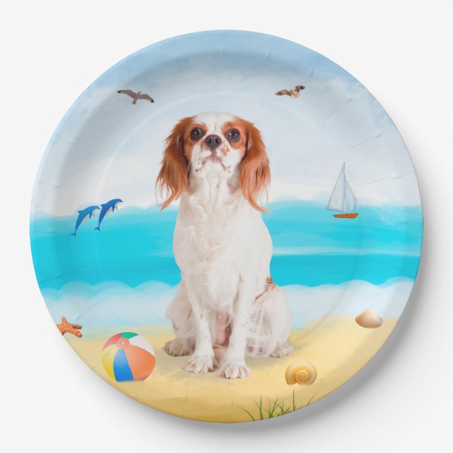 Cavalier King Dog on Beach Pappteller (Vorderseite)