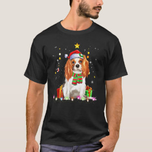 Cavalier King Hund Santa Weihnachtsbaum Lichter Xm T-Shirt