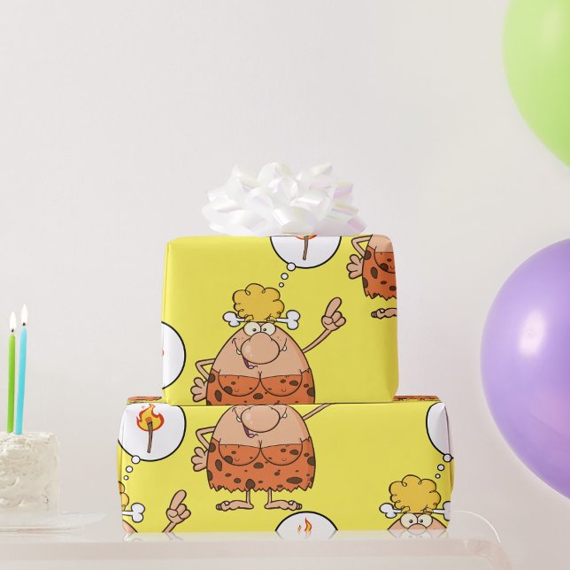 Cavewoman denkt über den Feuerstau Geschenkpapier (Von Creator hochgeladen)