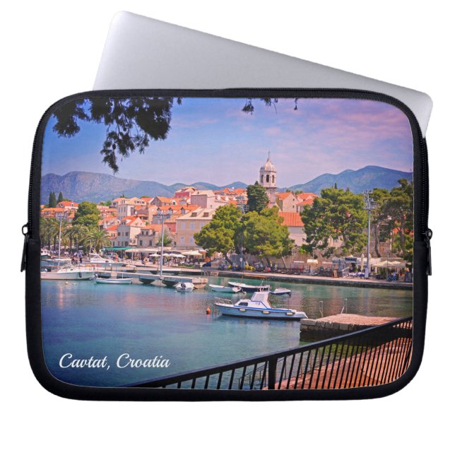 Cavtat, Kroatien Sicht auf die Stadt Laptopschutzhülle (Vorderseite)
