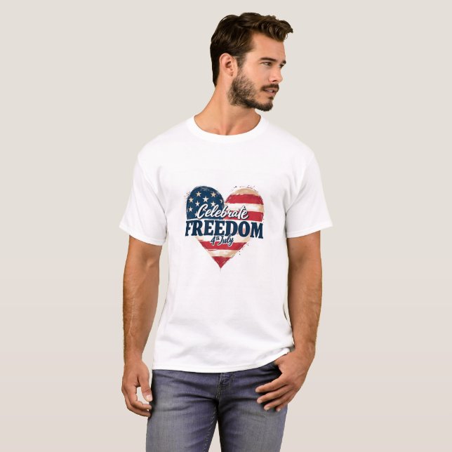 Celebrate Freedom Retro Heart Shirt (Vorne ganz)