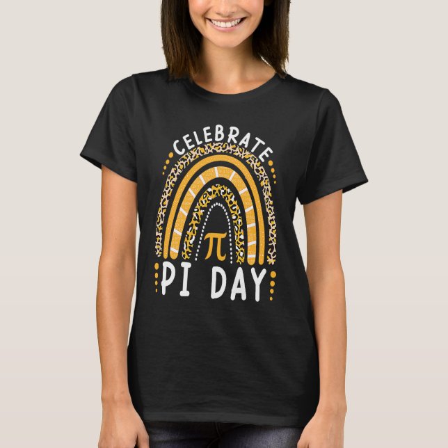 Celebrate Pi Day Pi Symbol  Mathematic Math Teache T-Shirt (Vorderseite)