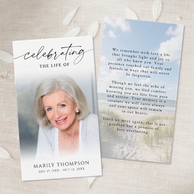 Celebrating the Life Beach Photo Memorial Cards (Von Creator hochgeladen)
