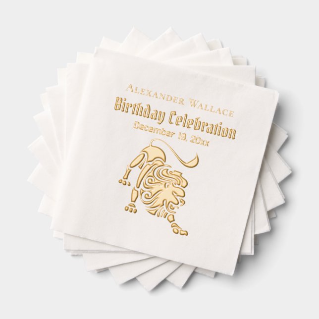 Célébration de fête d'anniversaire de Lion qui rod (Insitu (empilé))