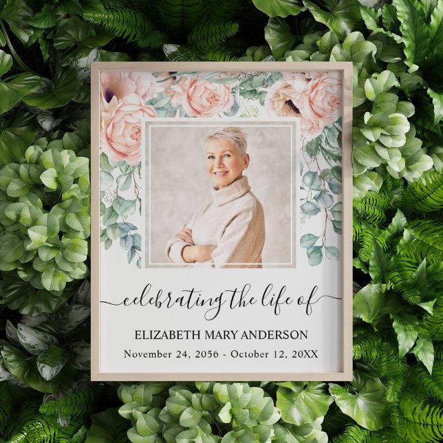Célébration de la vie Photo Blush Pink Peony Memor (Blush pink floral watercolor celebration of life poster with a photo of your loved one.)
