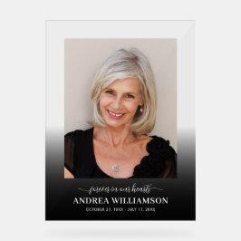 Célébration des funérailles commémoratives de la v