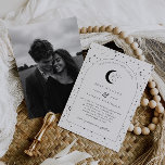 Celestial Arched Wedding Invitation Foto Einladung<br><div class="desc">Ein himmlischer Mond und eine sternförmige Hochzeitseinladung mit eigenem Foto auf der Rückseite. Passen Sie die Farbe des Sternmusters,  des Hintergrunds,  des Bogenfüllens und des Mondelements an!</div>