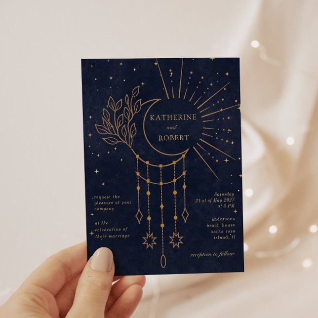 Celestial Midnight Stars Budget Foto Wedding Einladung (Von Creator hochgeladen)