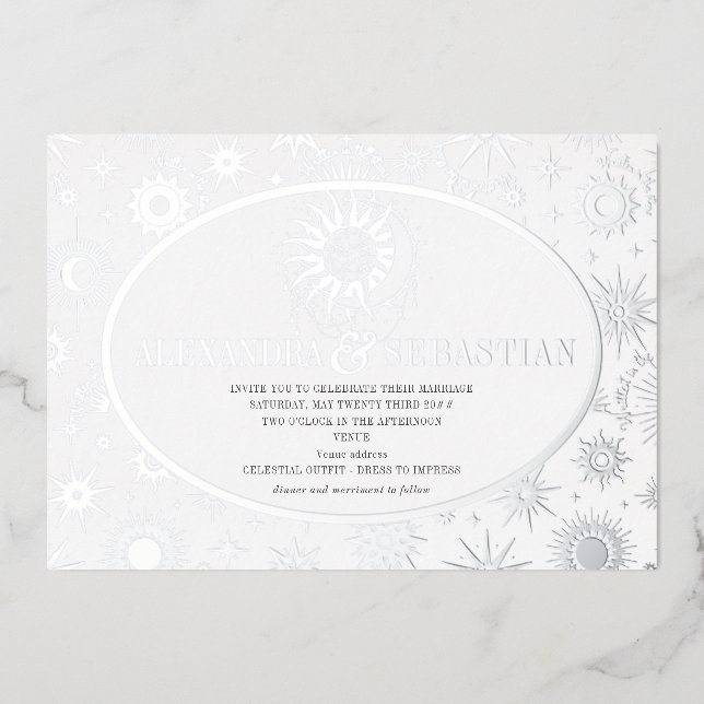Celestial Midnight Stars Moon Sun Wedding Silver Folieneinladung (Vorderseite)