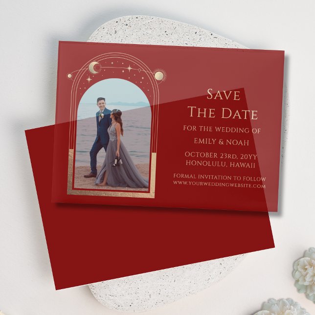 Celestial Red Gold Foto Wedding Save the Date (Von Creator hochgeladen)
