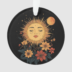 Celestial Sun Goddess mit floralen Blüten Ornament