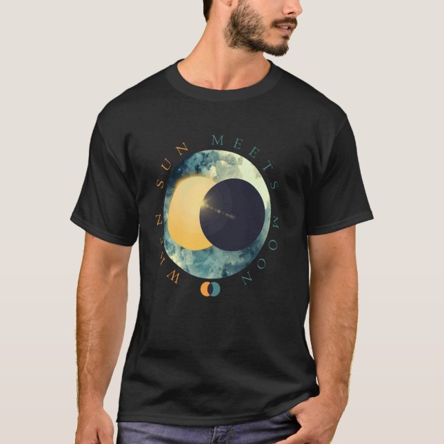 Celestial Sun trifft Moon Phases Cosmic Space Astr T-Shirt (Vorderseite)