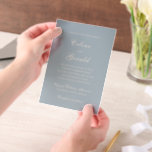 Celine Mute Blue Elegant Wedding<br><div class="desc">Klassische Hochzeitseinladungen mit einem schlichten und zeitlosen Design mit elegantem Drehbuch und klassischen Serif-Schriftart.</div>