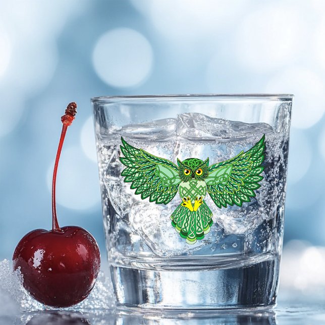 Celtic Flight Owl Green Schnapsglas (Von Creator hochgeladen)