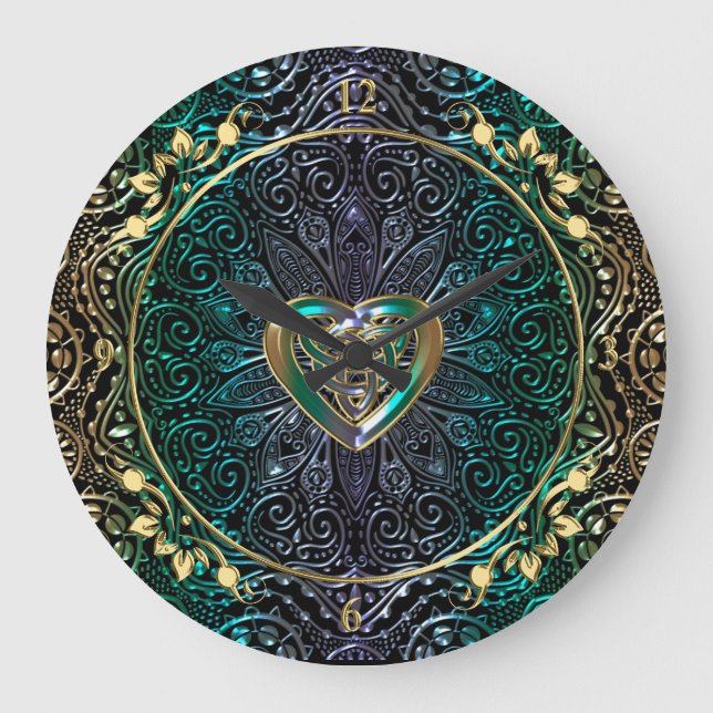 Celtic Heart Mandala In Green and Gold Große Wanduhr (Vorderseite)