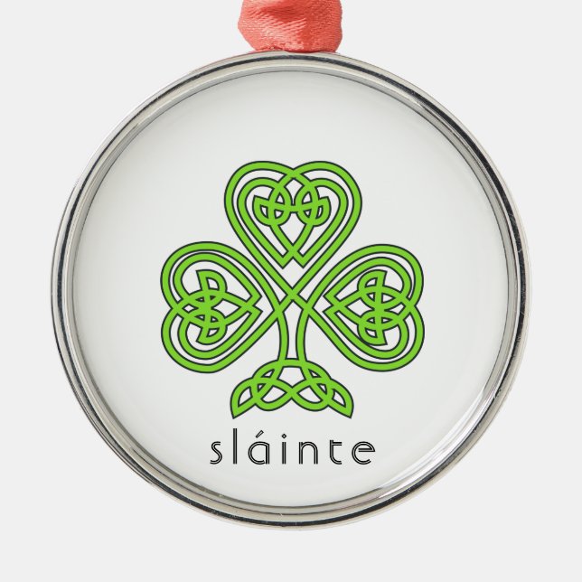 Celtic Kleeblatt Green St. Patrick's Day Slainte Ornament Aus Metall (Vorne)