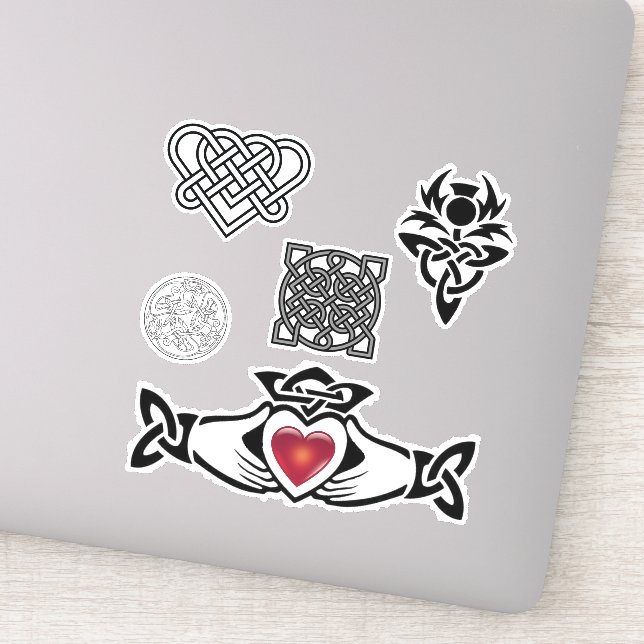 Celtic Knot Thistle Claddagh Vinyl Cutout Aufkleber (Detail)