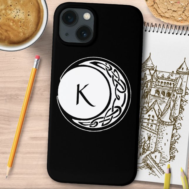 Celtic Knot Work Moon Circle Monogram Case-Mate iPhone Hülle (Von Creator hochgeladen)