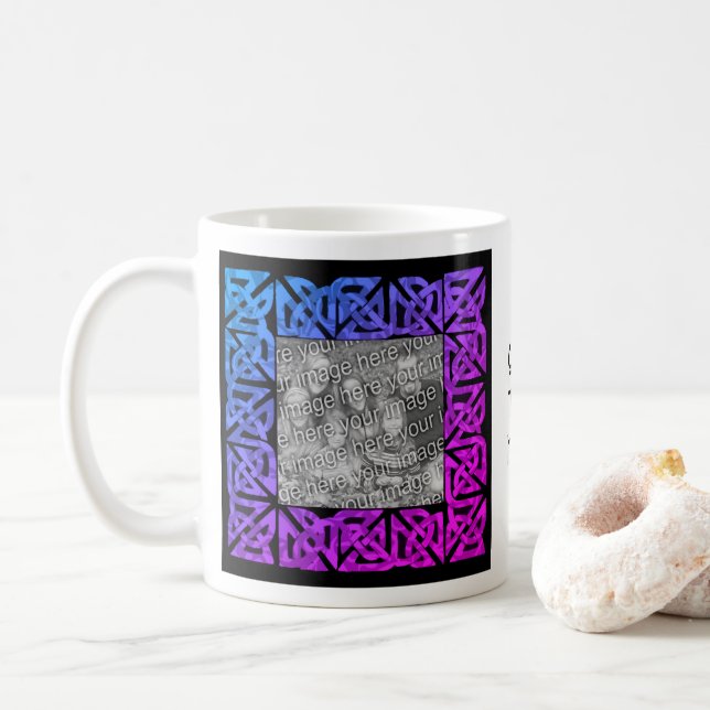 Celtic Knots Rainbow Personalisiertes Foto Kaffeetasse (Mit Donut)