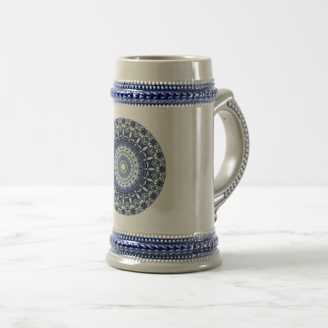Celtic Medallion Stein Bierglas (VorderseiteRechts)