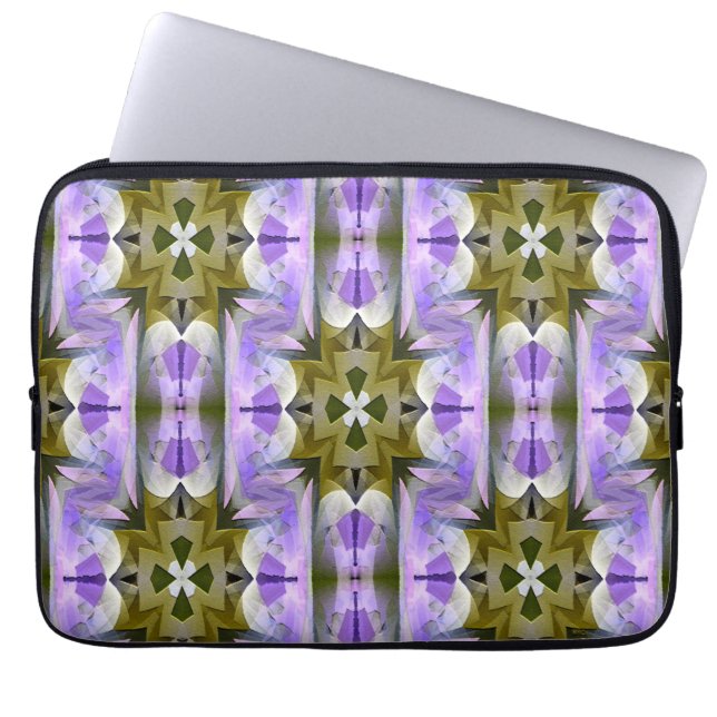 Celtic Times im Frühling... Laptopschutzhülle (Vorderseite)