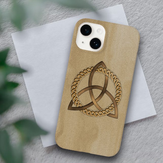 Celtic Triquetra Trinity Knot iPhone 14 Fall Hülle (Von Creator hochgeladen)