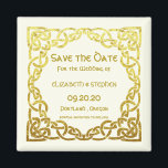 Celtic Wedding Imitats Gold Celtic Knot Save the D Magnet<br><div class="desc">Elegantes keltisches Hochzeitssemble Imitate Gold Celtic Knot Design auf Elfenbein. Dies ist eine Vorlage für Sie bereit,  um Ihre Hochzeitsdetails hinzuzufügen . Wenn Sie die Hintergrundfarbe ändern möchten oder den Schriftart ändern möchten,  klicken Sie bitte am Ende der Vorlage weiter anpassen .</div>