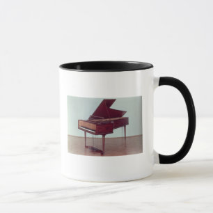 Cembalo, das Ludwig van Beethoven gehört Tasse