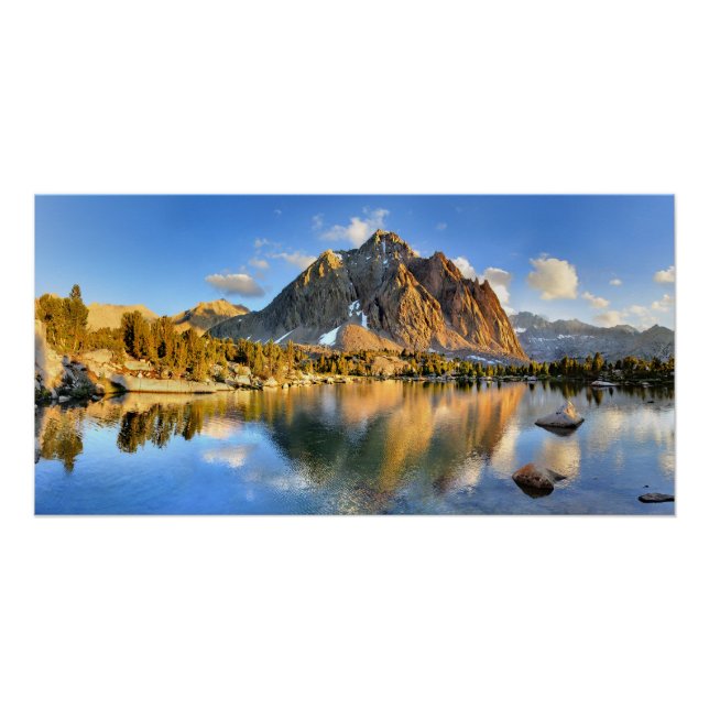Center Peak over Lower Golden Beer Lake - Sierra Poster (Vorderseite)
