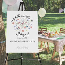 Centre de table de fleurs sauvages colorées pour f