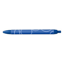 Cercles et boucle sur stylo bleu